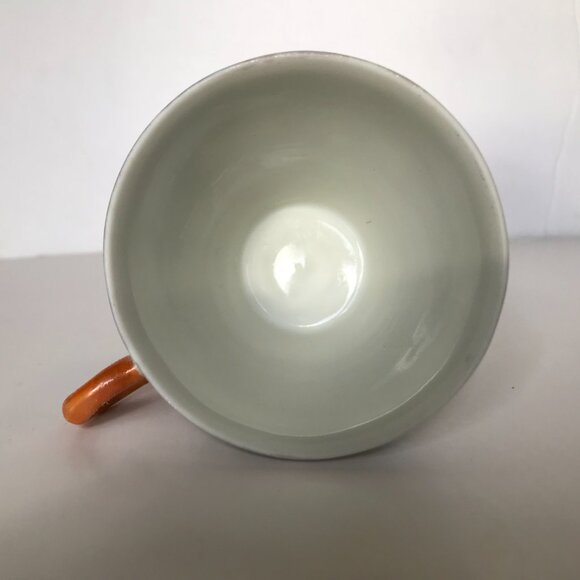 VTG Lusterware Japan Courting Couple Tea Cup Demitasse Set of 2 Hand Paint 2 oz - Picture 6 of 9